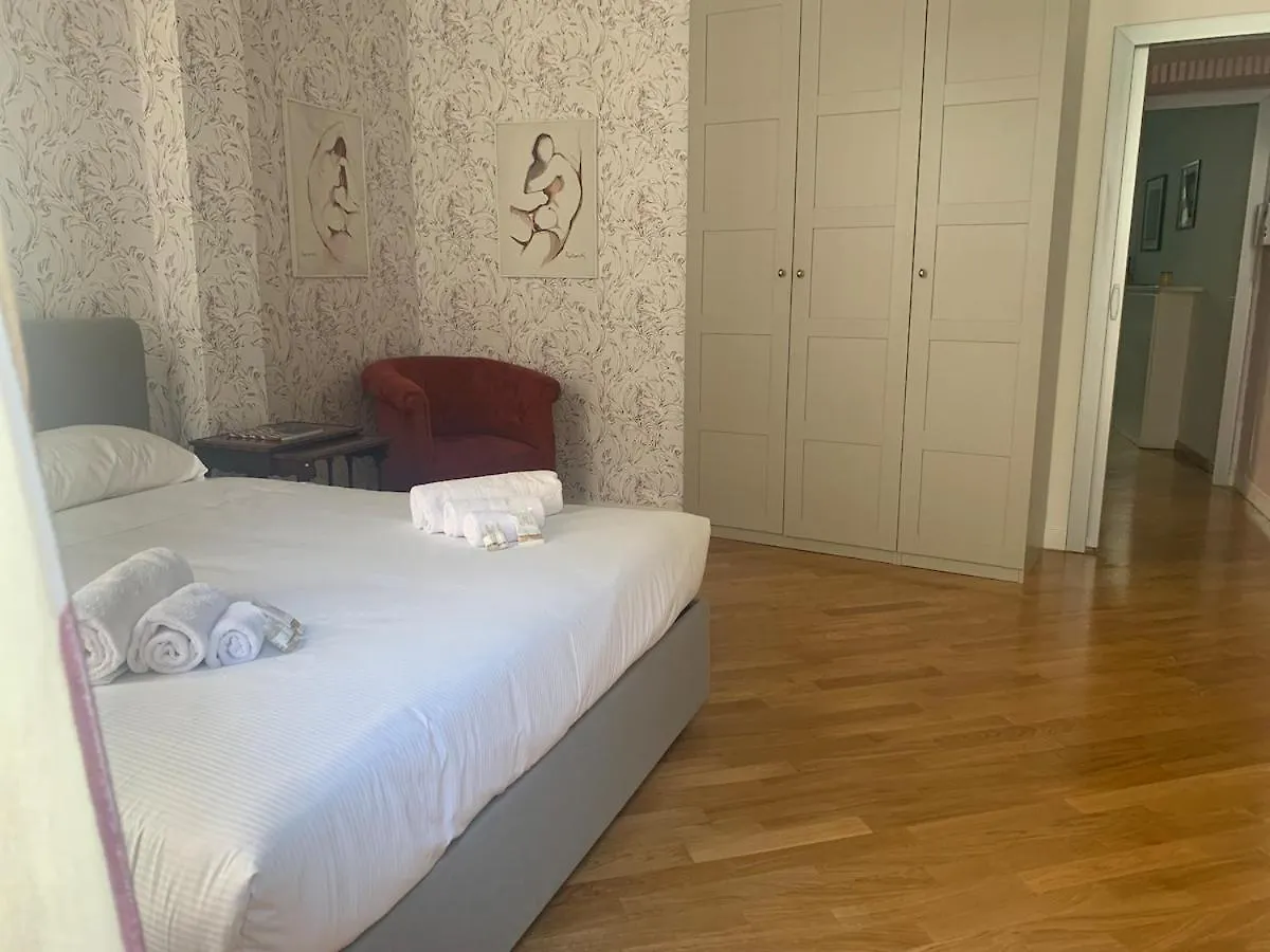 Duomo 500 Mt - Suite Between Art And Design With Wi-Fi Milan