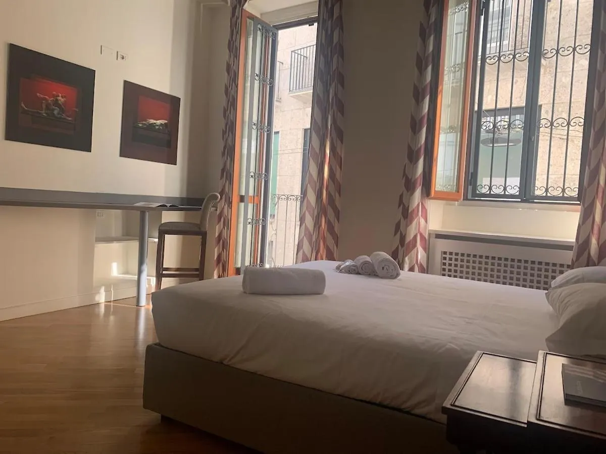 Duomo 500 Mt - Suite Between Art And Design With Wi-Fi Milan Italy