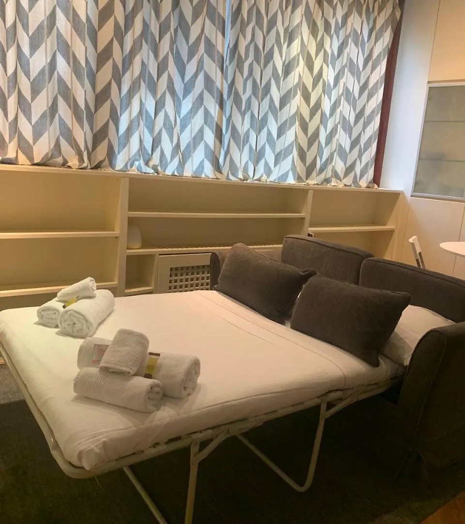 Apartment Duomo 500 Mt - Suite Between Art And Design With Wi-Fi Milan Italy